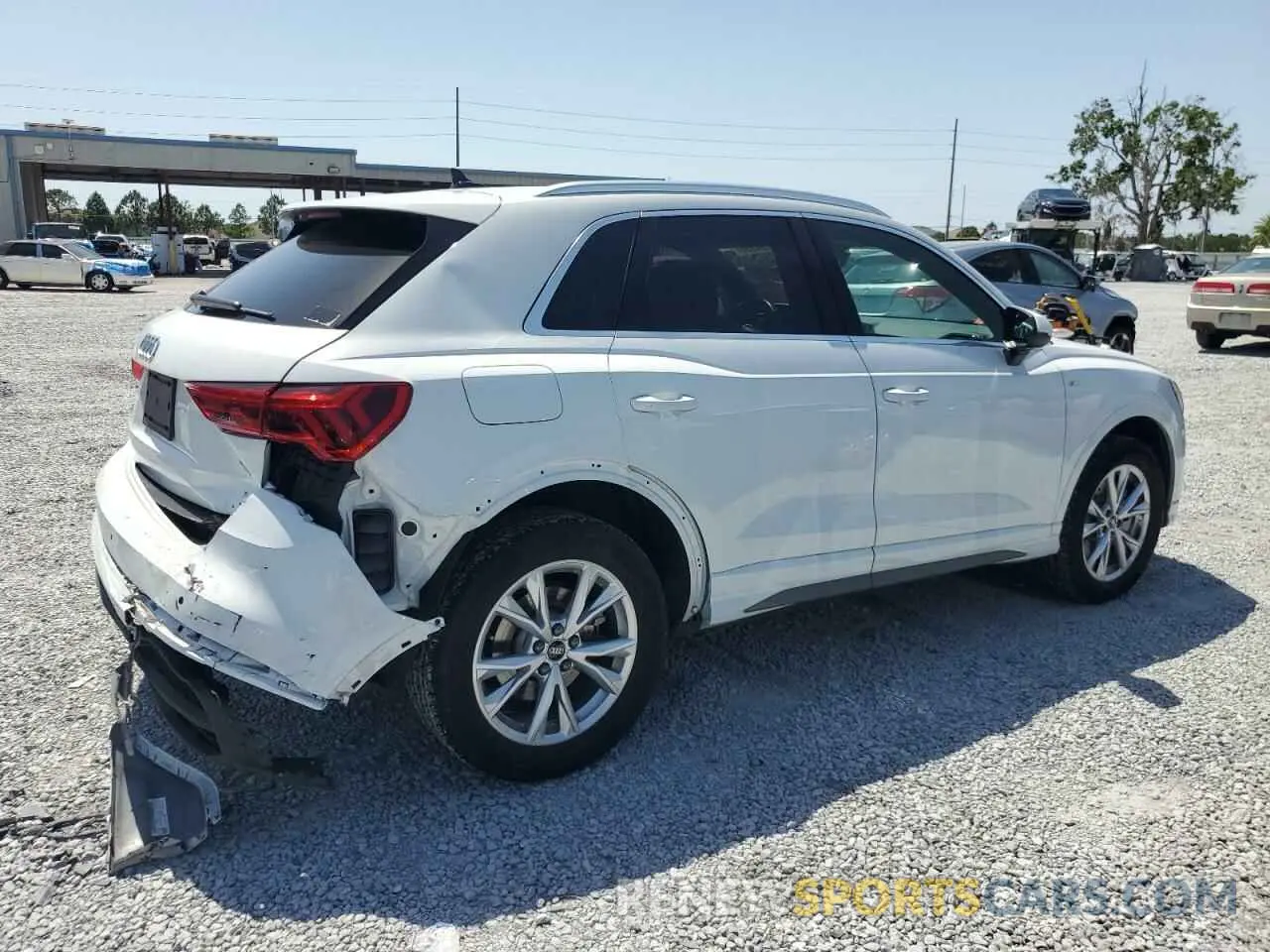 3 Photograph of a damaged car WA1DECF39R1059619 AUDI Q3 2024