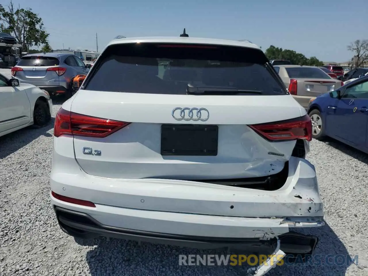 6 Photograph of a damaged car WA1DECF39R1059619 AUDI Q3 2024