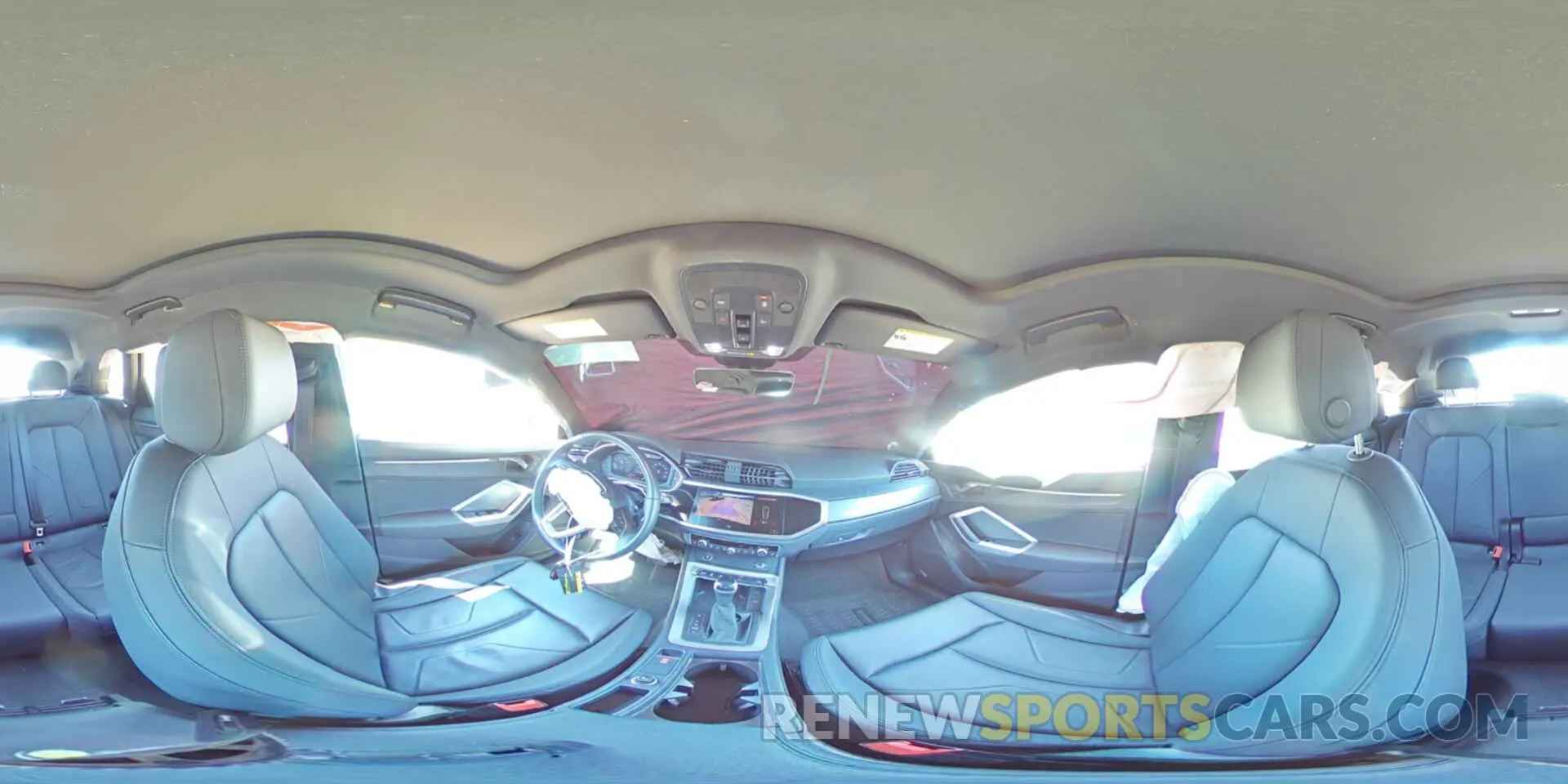 13 Photograph of a damaged car WA1DECF39R1095374 AUDI Q3 2024