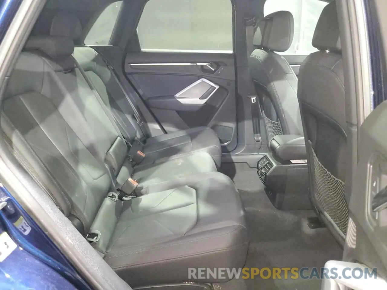 11 Photograph of a damaged car WA1DECF3XR1055594 AUDI Q3 2024