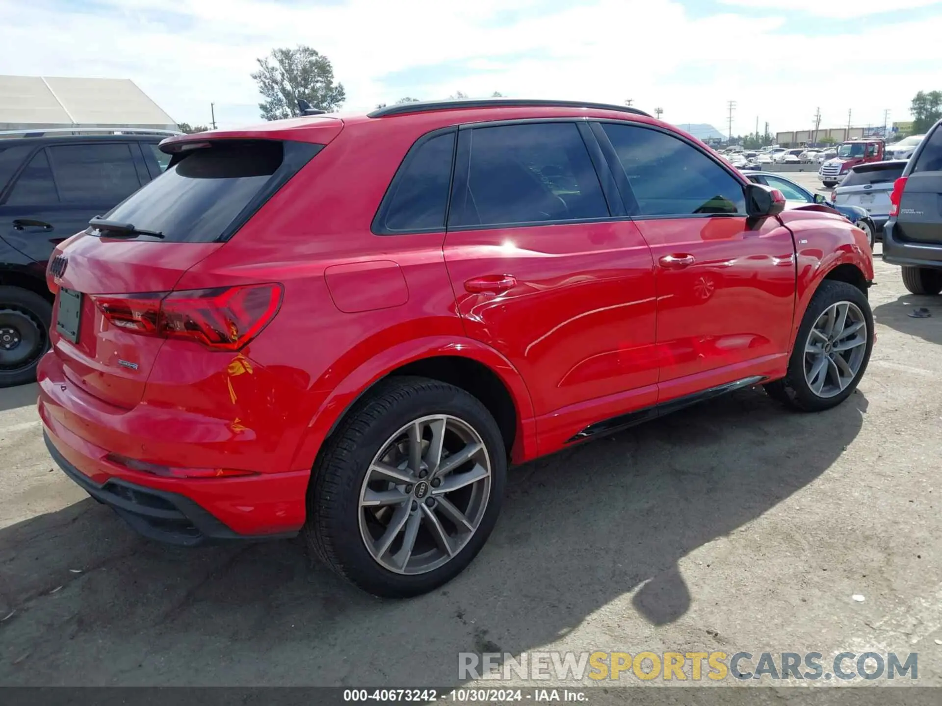 4 Photograph of a damaged car WA1DECF3XR1091446 AUDI Q3 2024