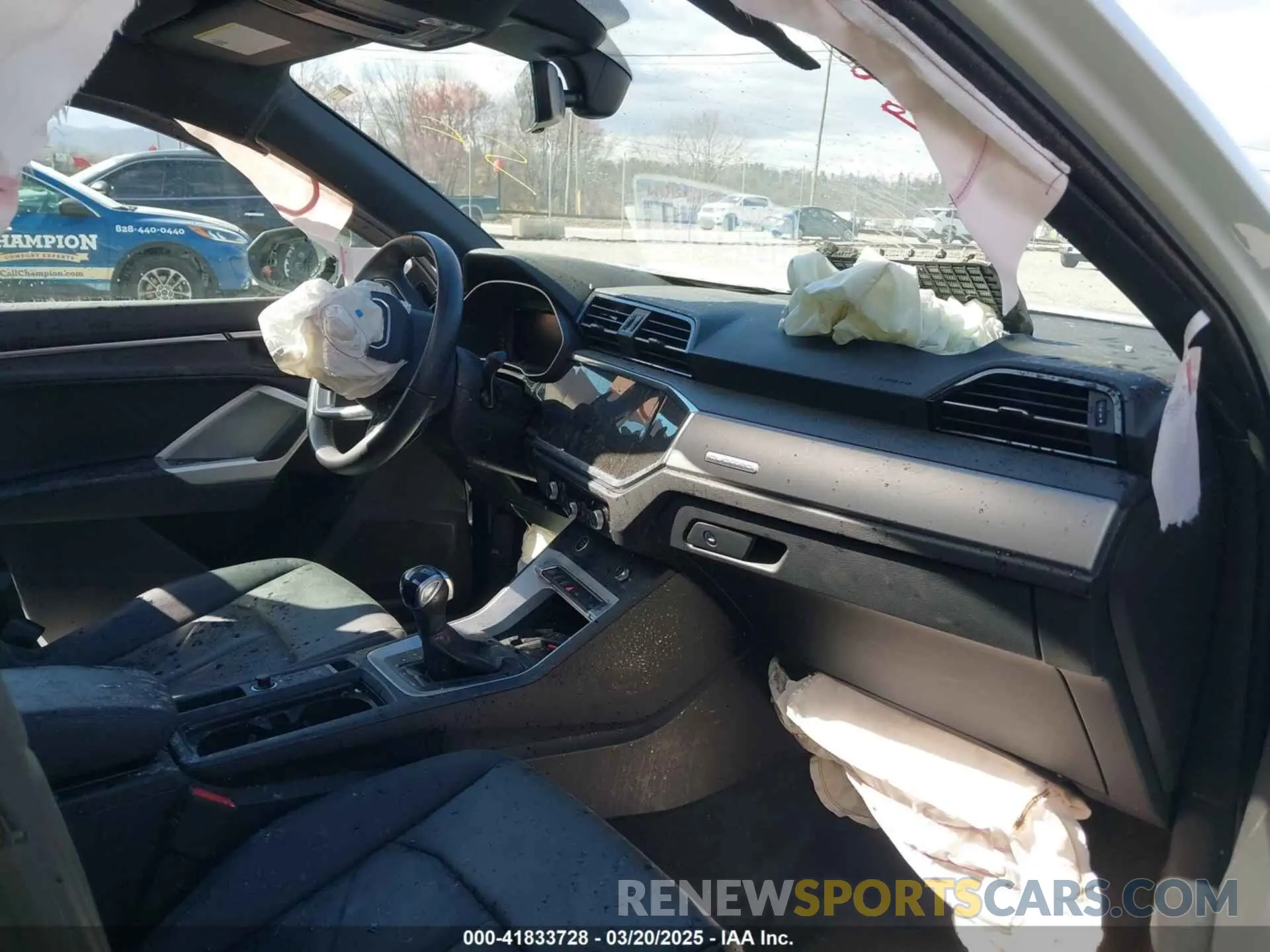 5 Photograph of a damaged car WA1DECF3XR1108195 AUDI Q3 2024