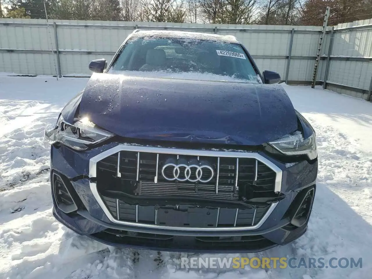 5 Photograph of a damaged car WA1DECF3XR1109931 AUDI Q3 2024
