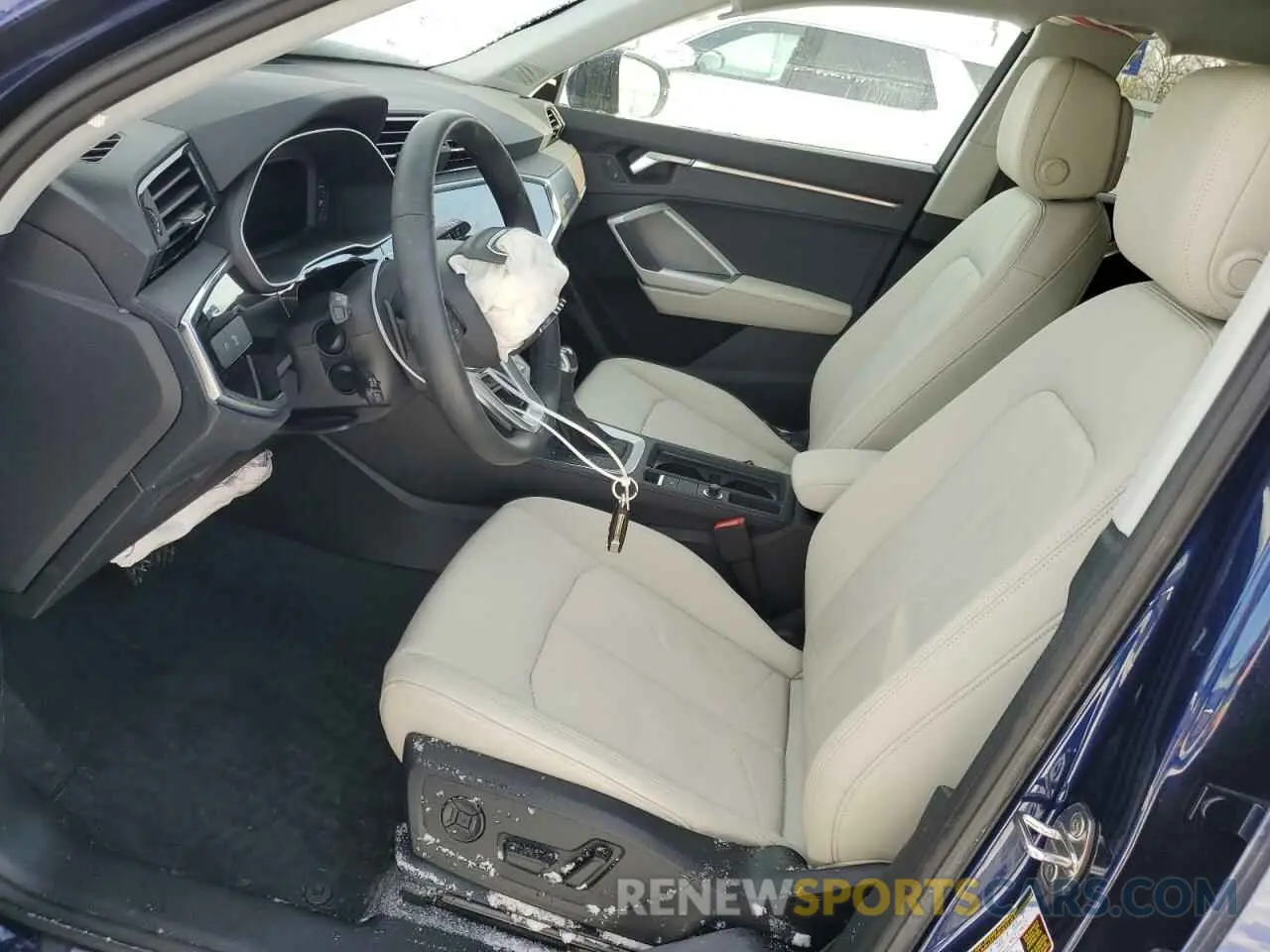 7 Photograph of a damaged car WA1DECF3XR1109931 AUDI Q3 2024