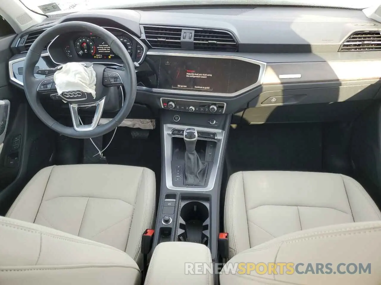 8 Photograph of a damaged car WA1DECF3XR1109931 AUDI Q3 2024