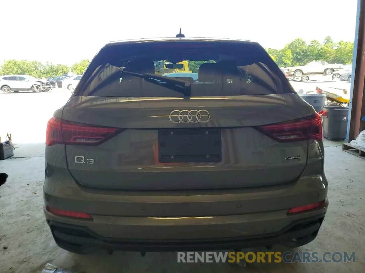 6 Photograph of a damaged car WA1EECF30R1097907 AUDI Q3 2024