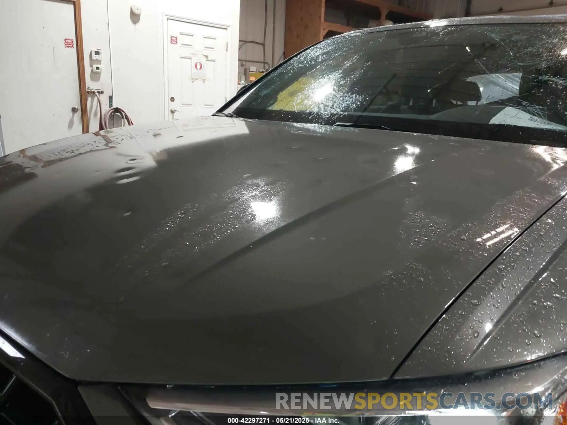 6 Photograph of a damaged car WA1EECF30R1156373 AUDI Q3 2024
