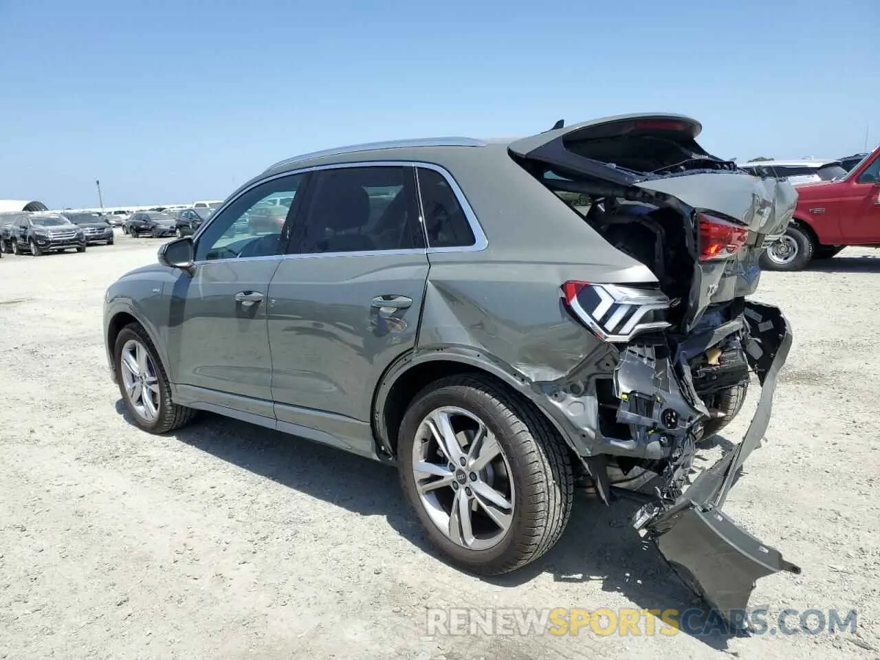2 Photograph of a damaged car WA1EECF31R1020172 AUDI Q3 2024