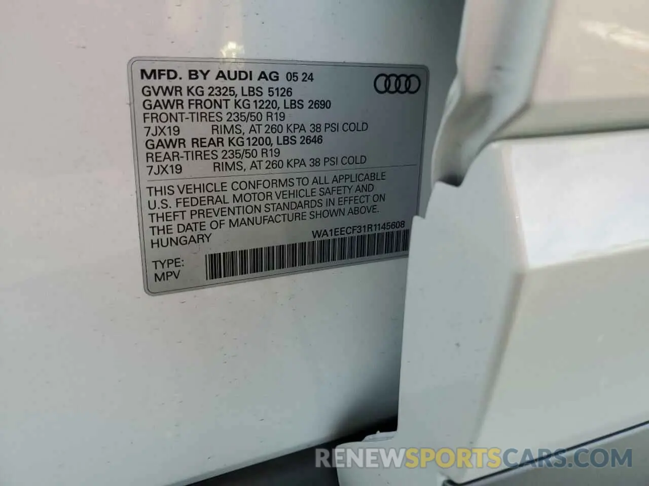15 Photograph of a damaged car WA1EECF31R1145608 AUDI Q3 2024