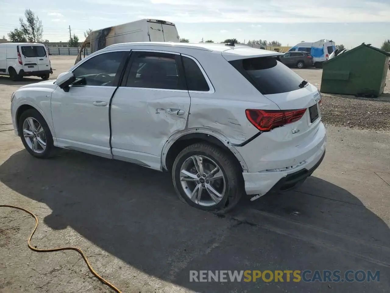 2 Photograph of a damaged car WA1EECF31R1145608 AUDI Q3 2024