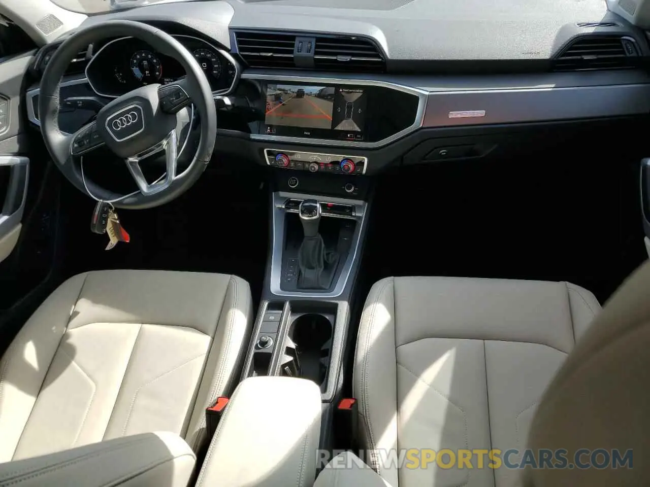 8 Photograph of a damaged car WA1EECF31R1145608 AUDI Q3 2024