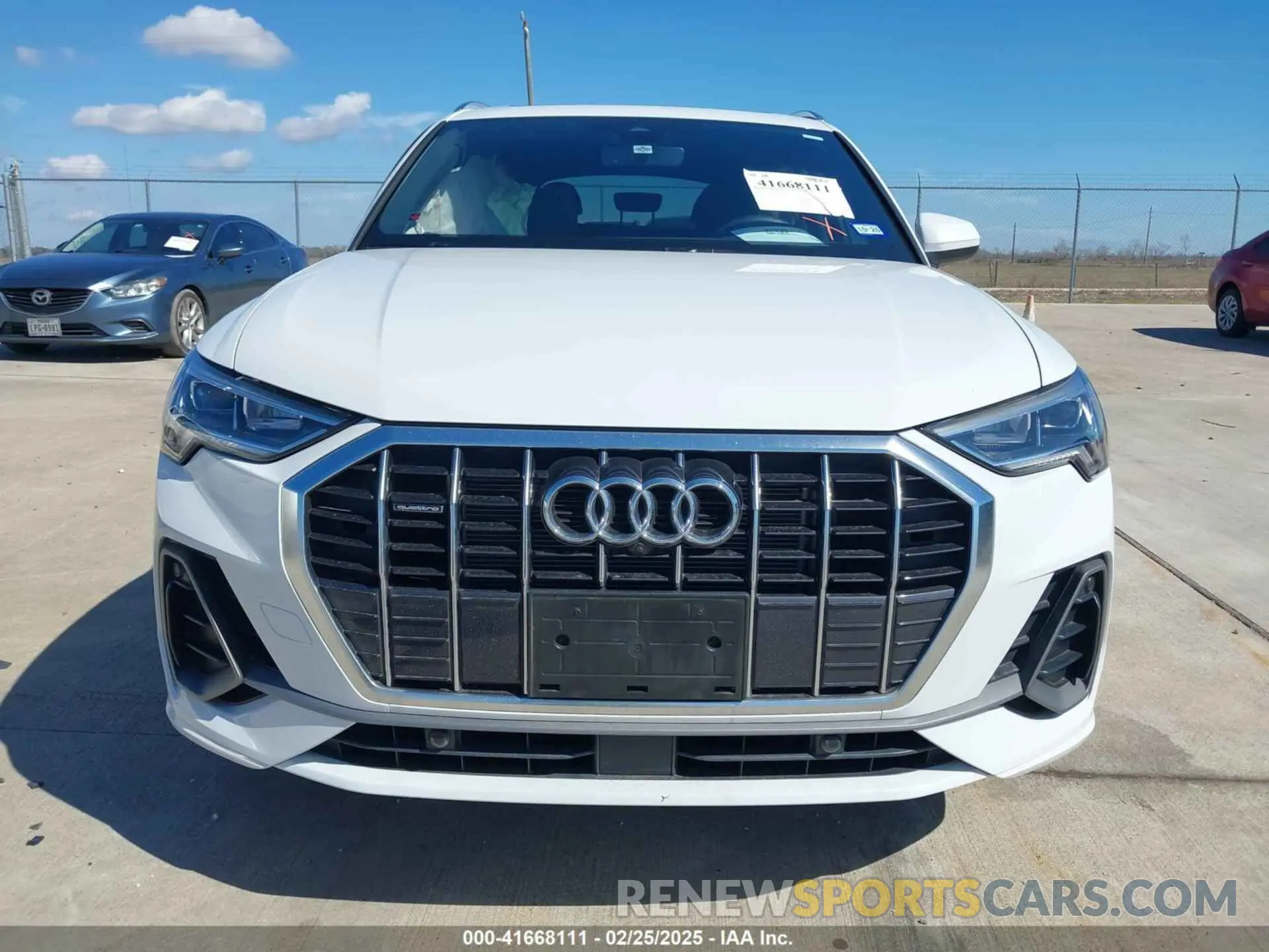 12 Photograph of a damaged car WA1EECF32R1141891 AUDI Q3 2024