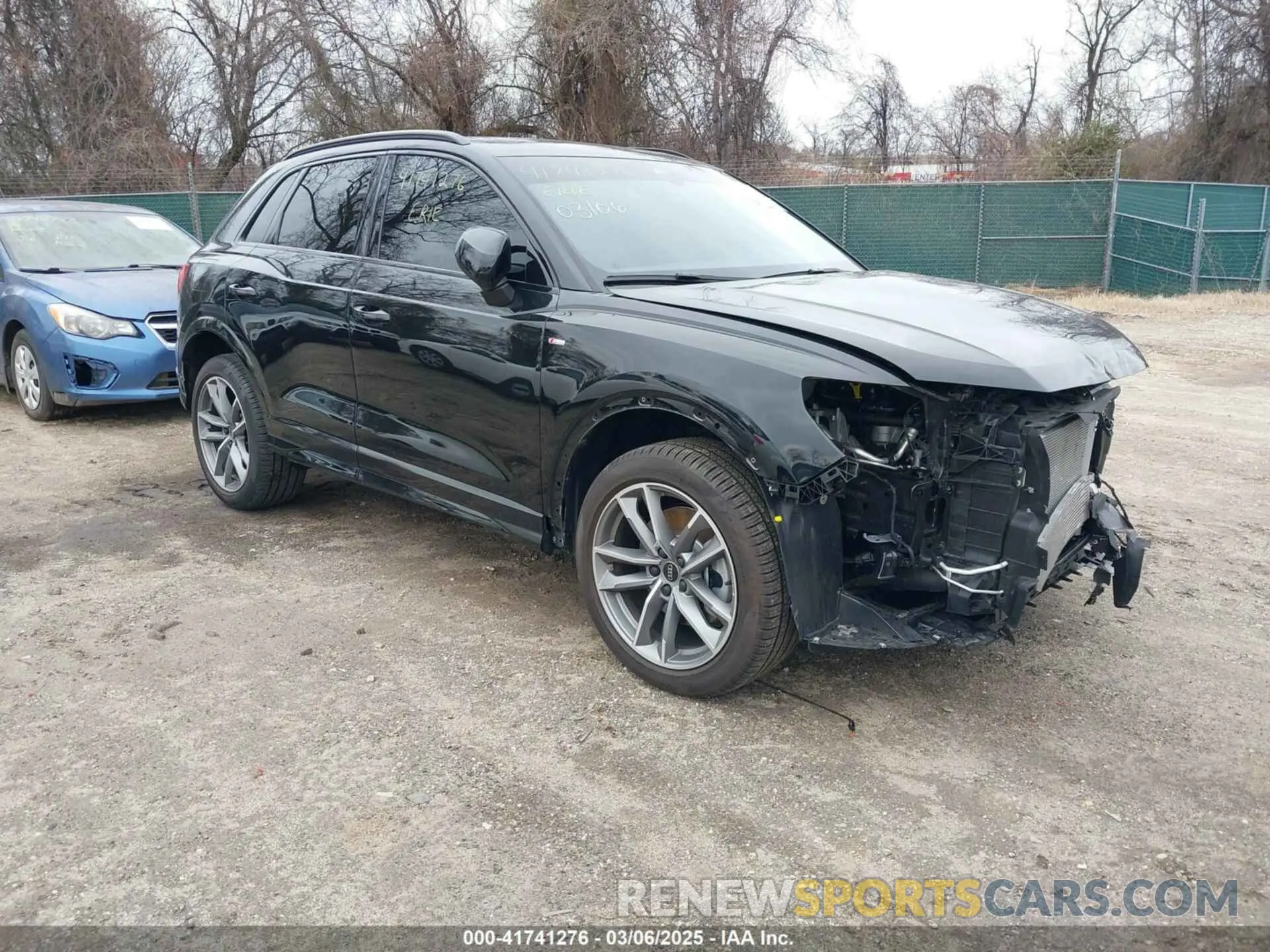 1 Photograph of a damaged car WA1EECF33R1086173 AUDI Q3 2024