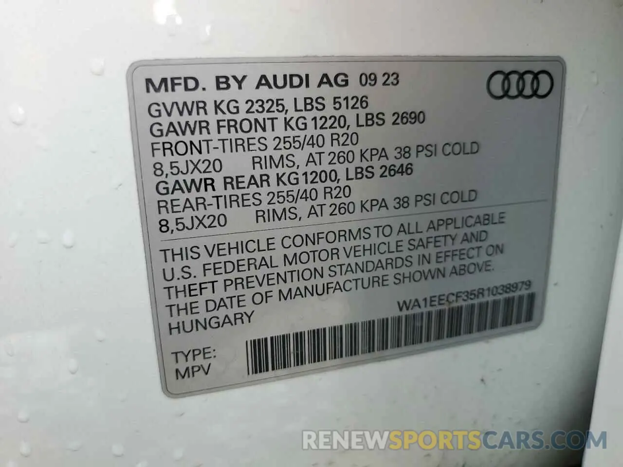 13 Photograph of a damaged car WA1EECF35R1038979 AUDI Q3 2024