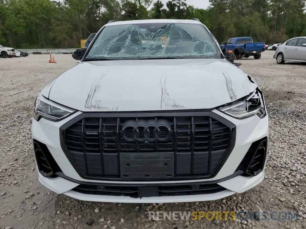5 Photograph of a damaged car WA1EECF35R1038979 AUDI Q3 2024