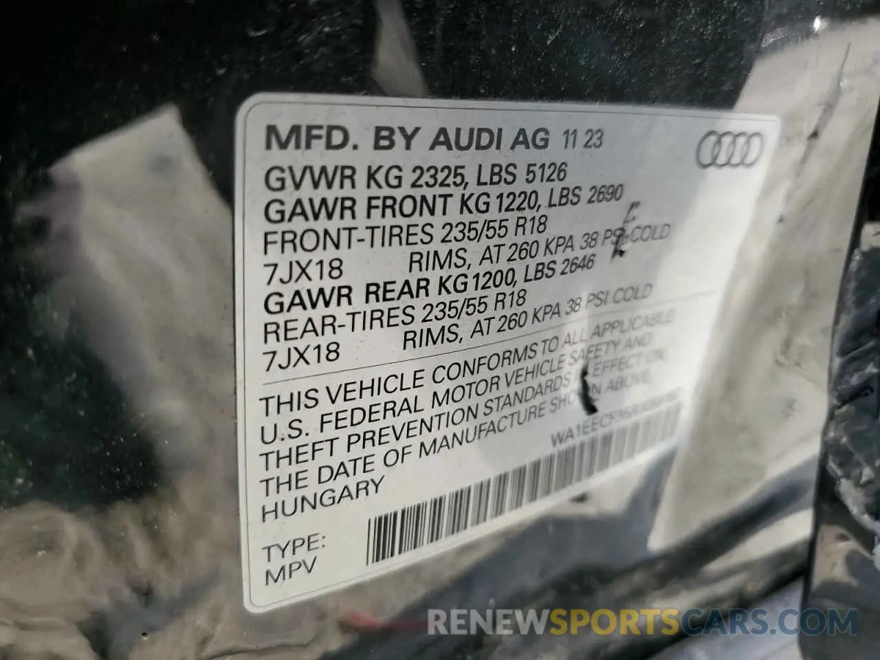 13 Photograph of a damaged car WA1EECF35R1059167 AUDI Q3 2024