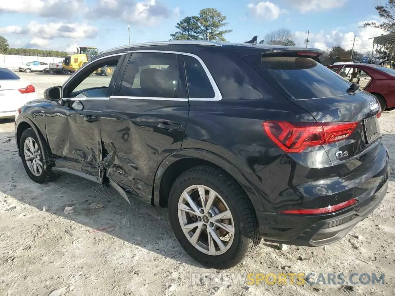 2 Photograph of a damaged car WA1EECF35R1059167 AUDI Q3 2024