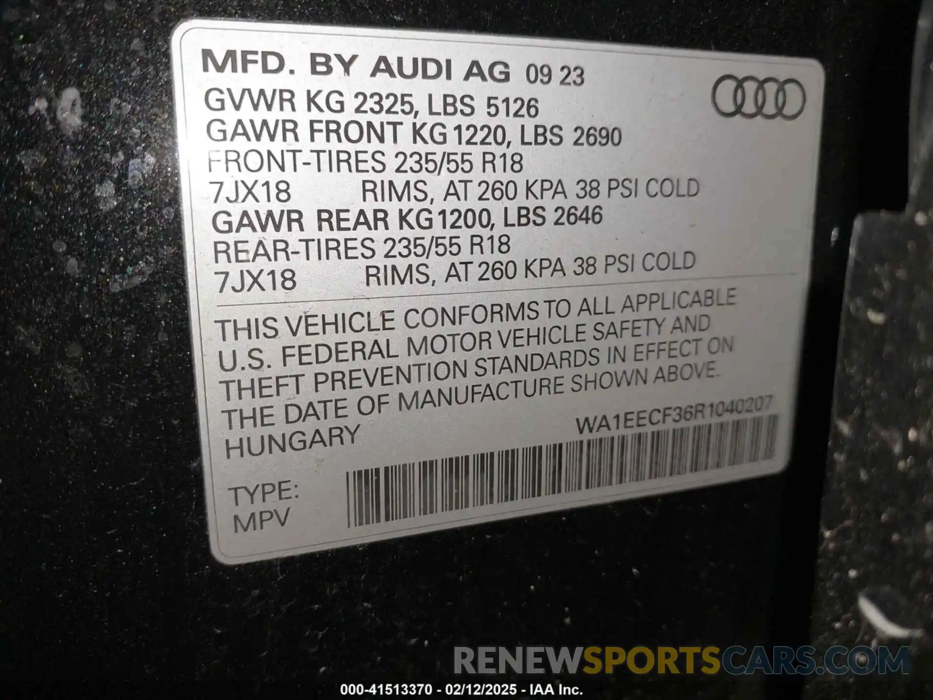 9 Photograph of a damaged car WA1EECF36R1040207 AUDI Q3 2024