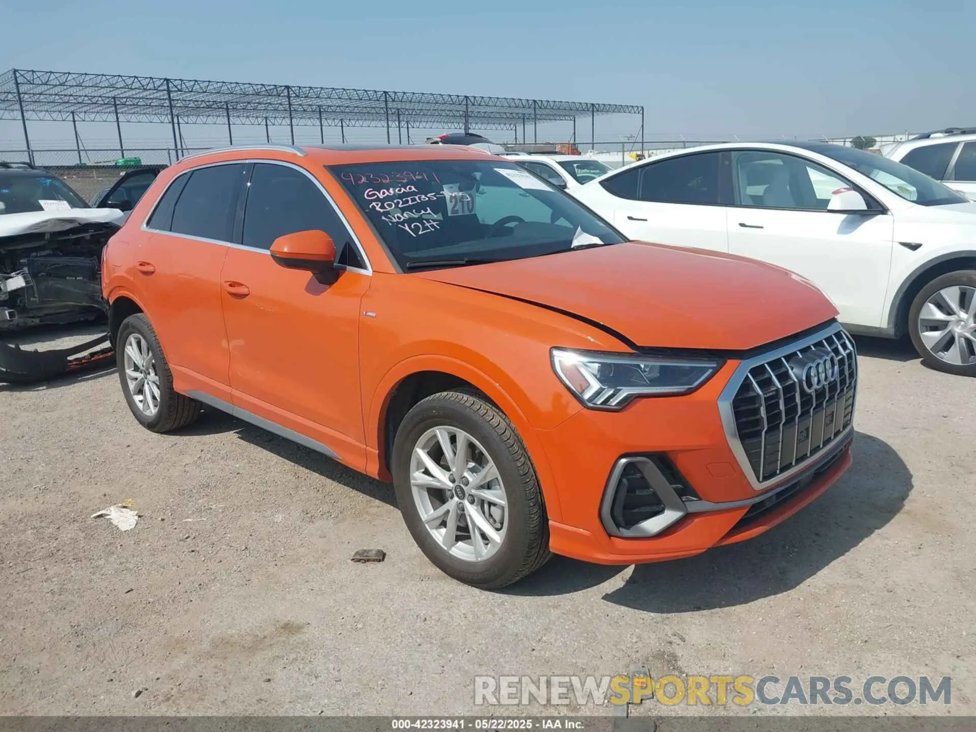 1 Photograph of a damaged car WA1EECF36R1092050 AUDI Q3 2024