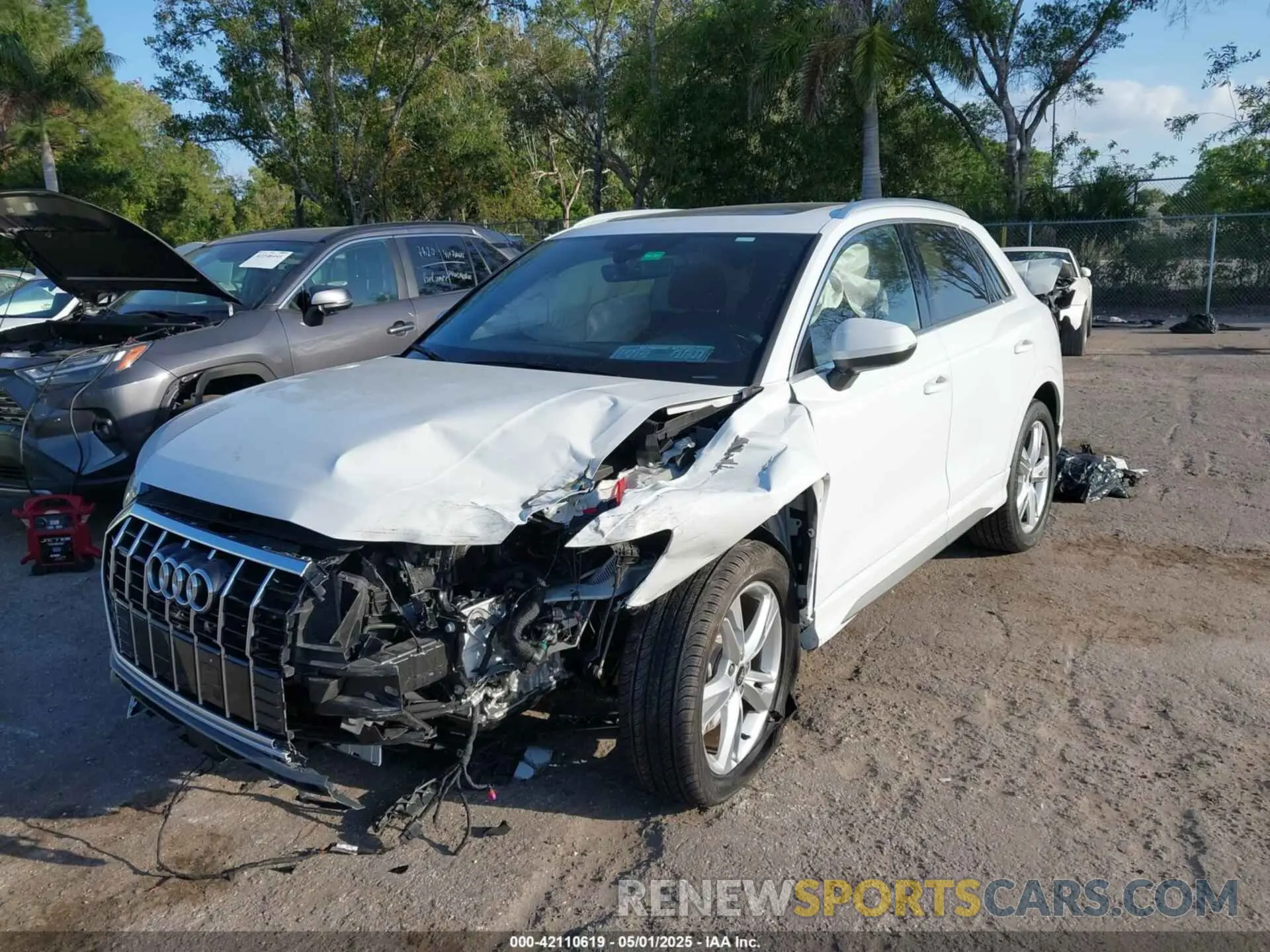 6 Photograph of a damaged car WA1EECF36R1152747 AUDI Q3 2024