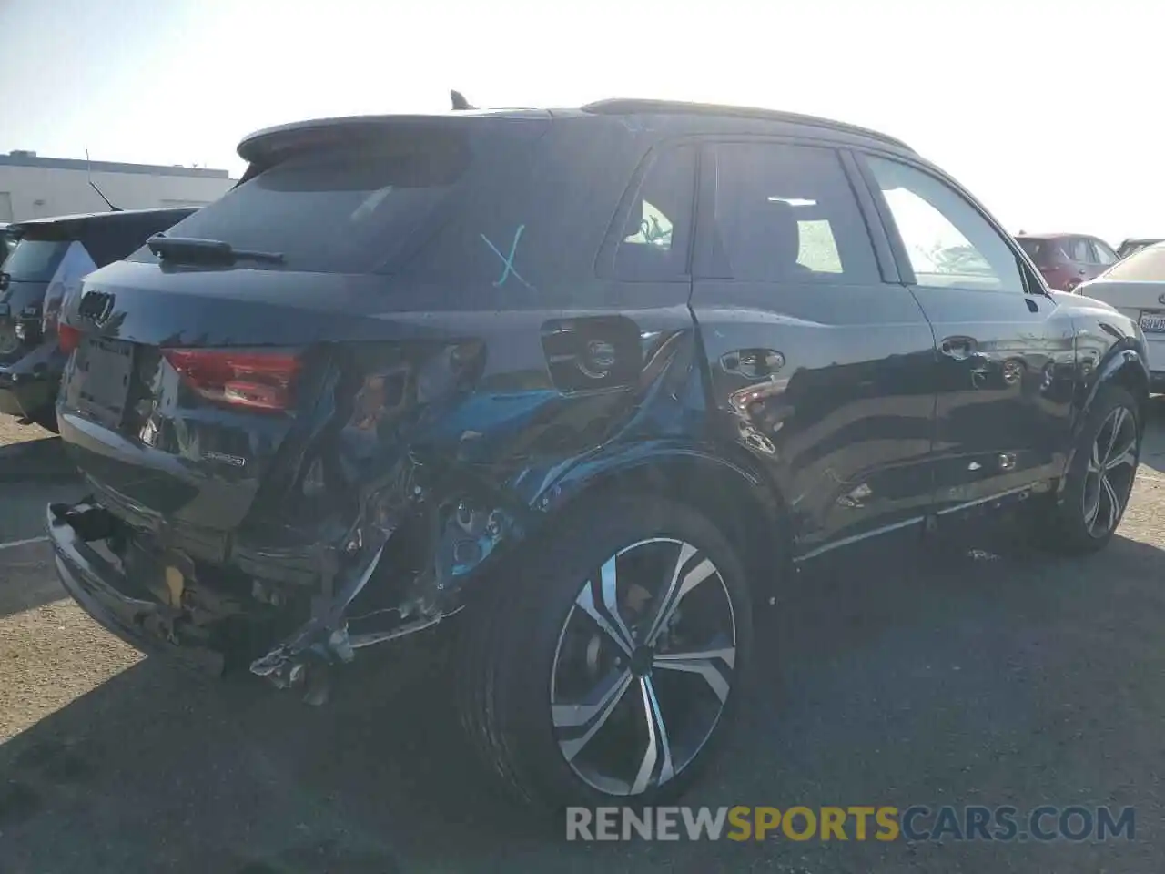 3 Photograph of a damaged car WA1EECF37R1121717 AUDI Q3 2024