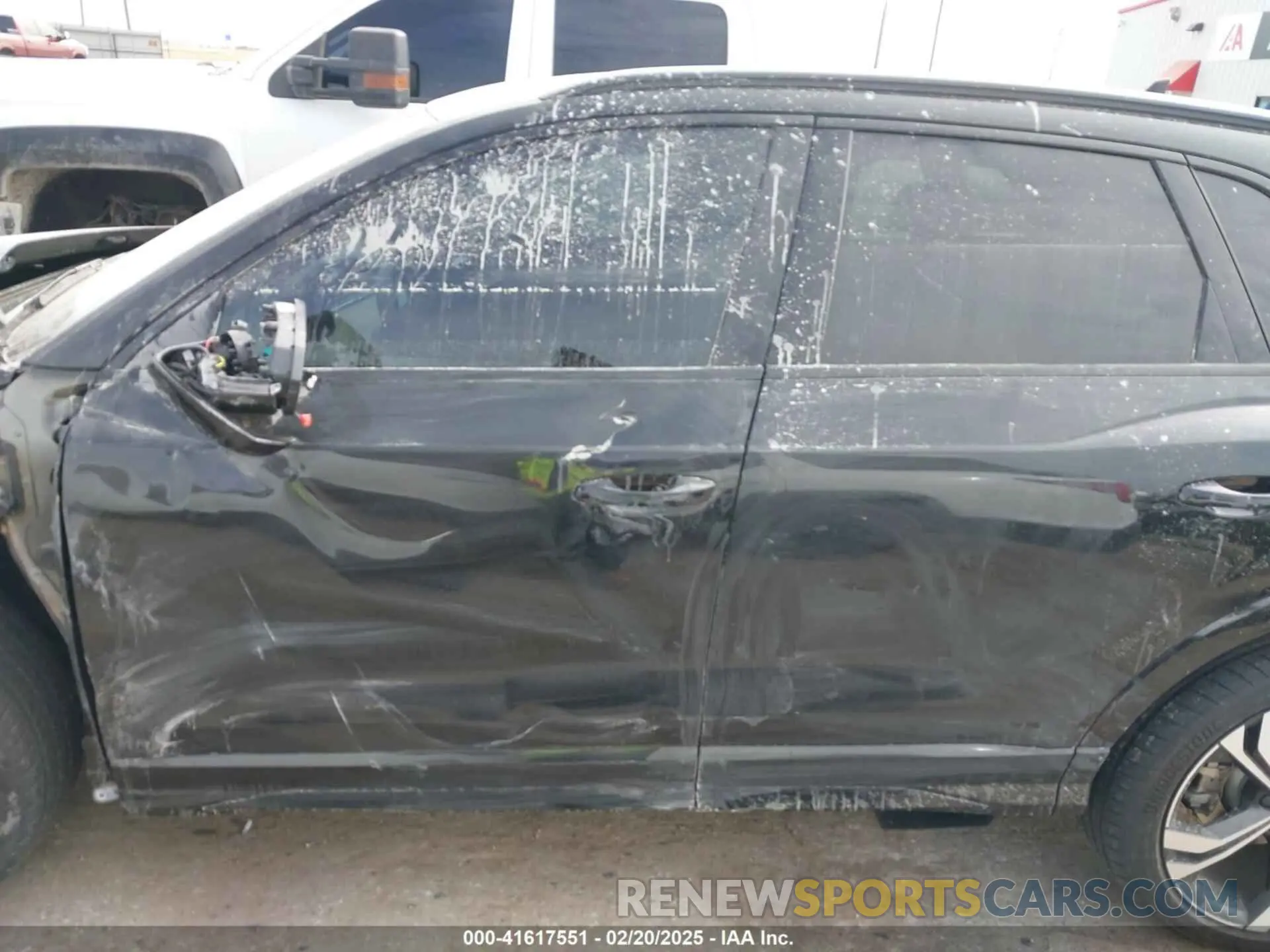 15 Photograph of a damaged car WA1EECF37R1154359 AUDI Q3 2024
