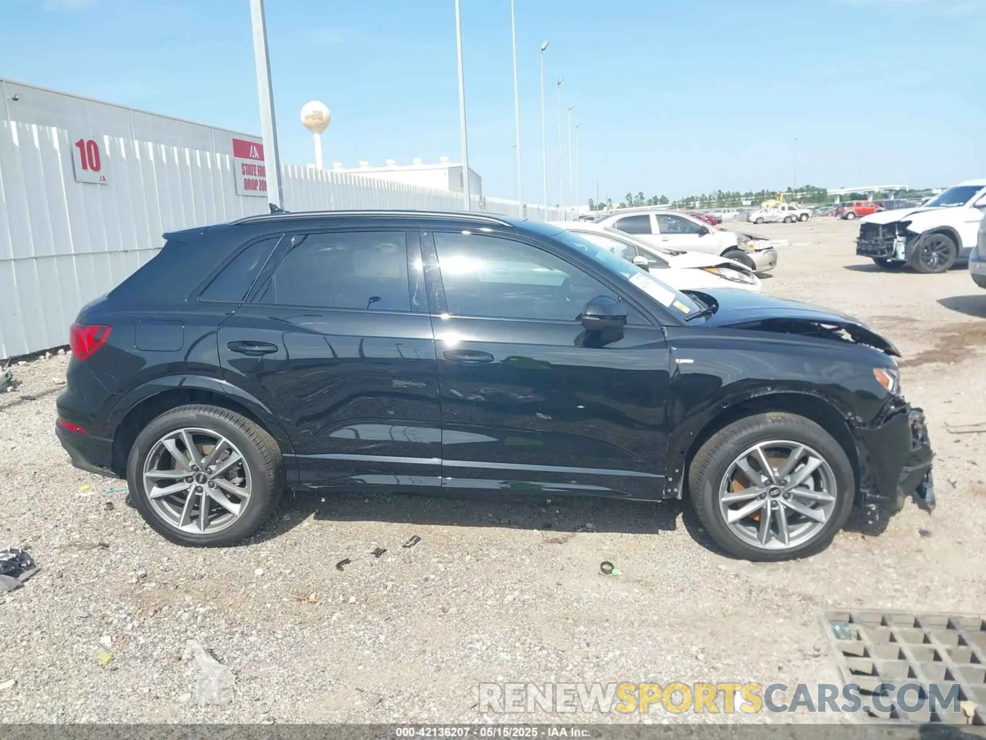 13 Photograph of a damaged car WA1EECF37R1184669 AUDI Q3 2024