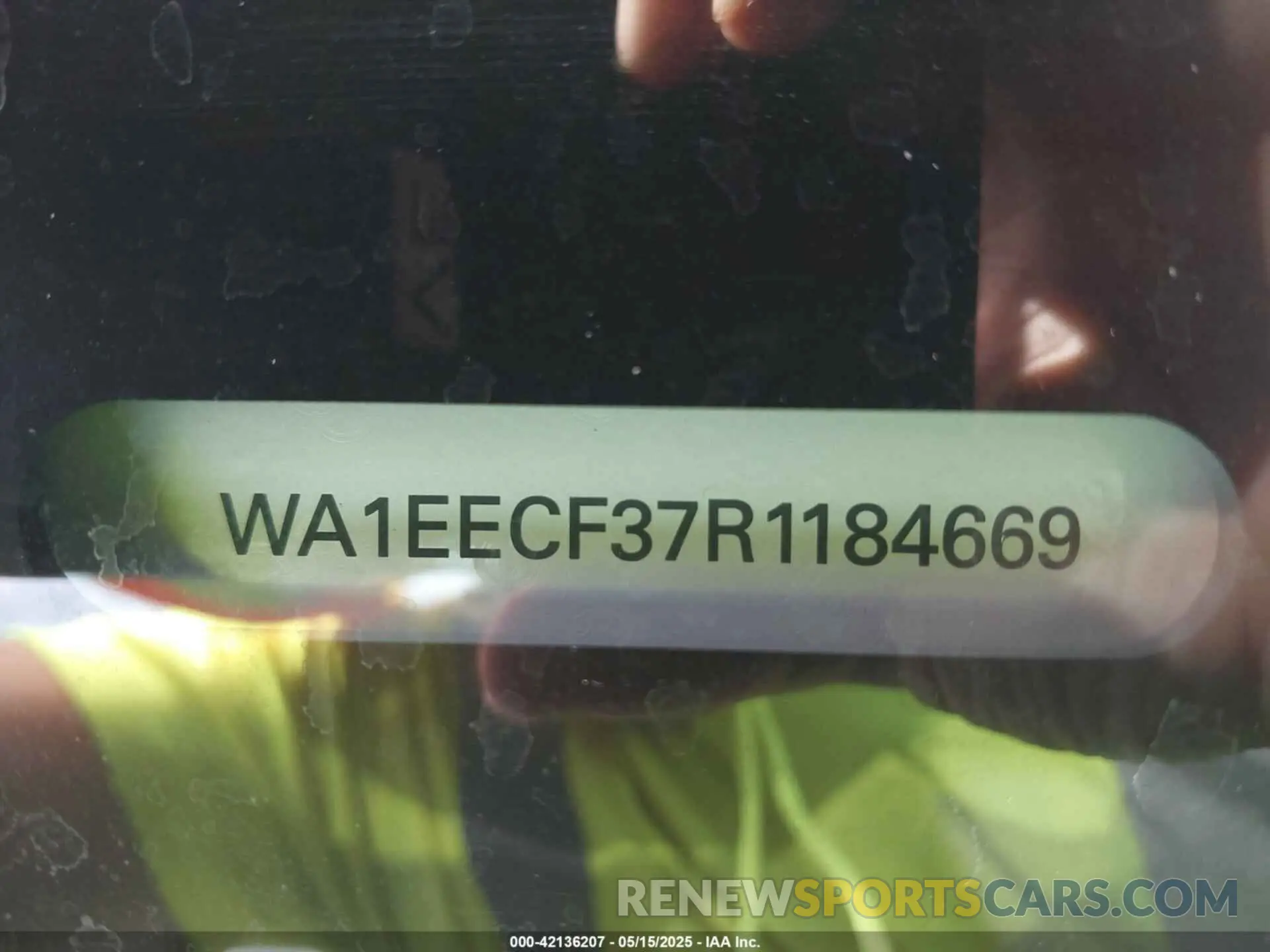 9 Photograph of a damaged car WA1EECF37R1184669 AUDI Q3 2024