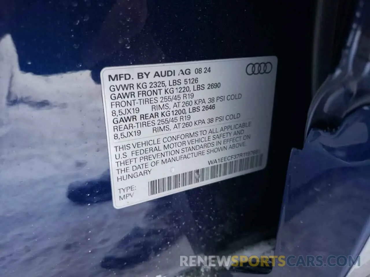 12 Photograph of a damaged car WA1EECF37R1197681 AUDI Q3 2024