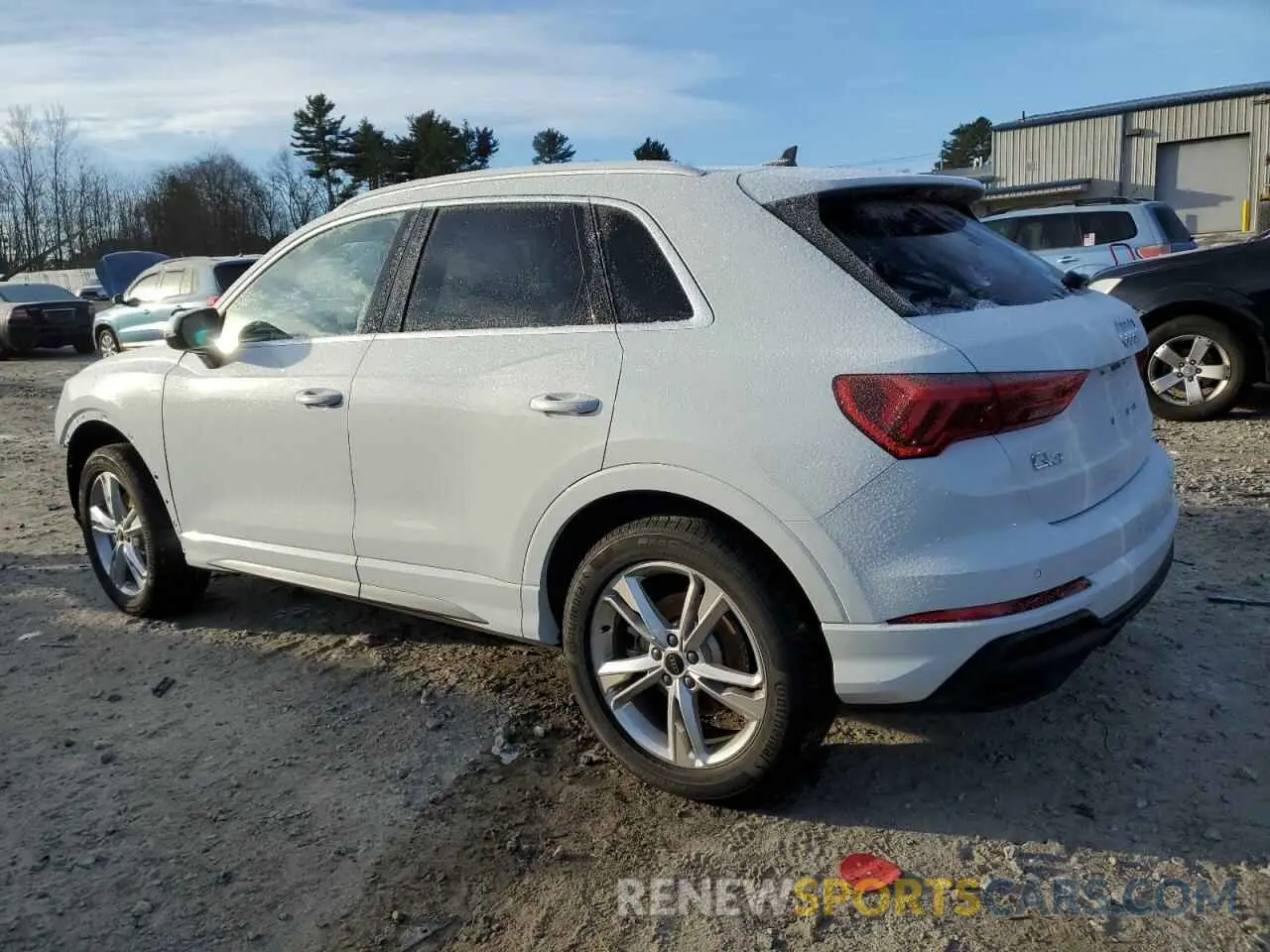 2 Photograph of a damaged car WA1EECF38R1179027 AUDI Q3 2024