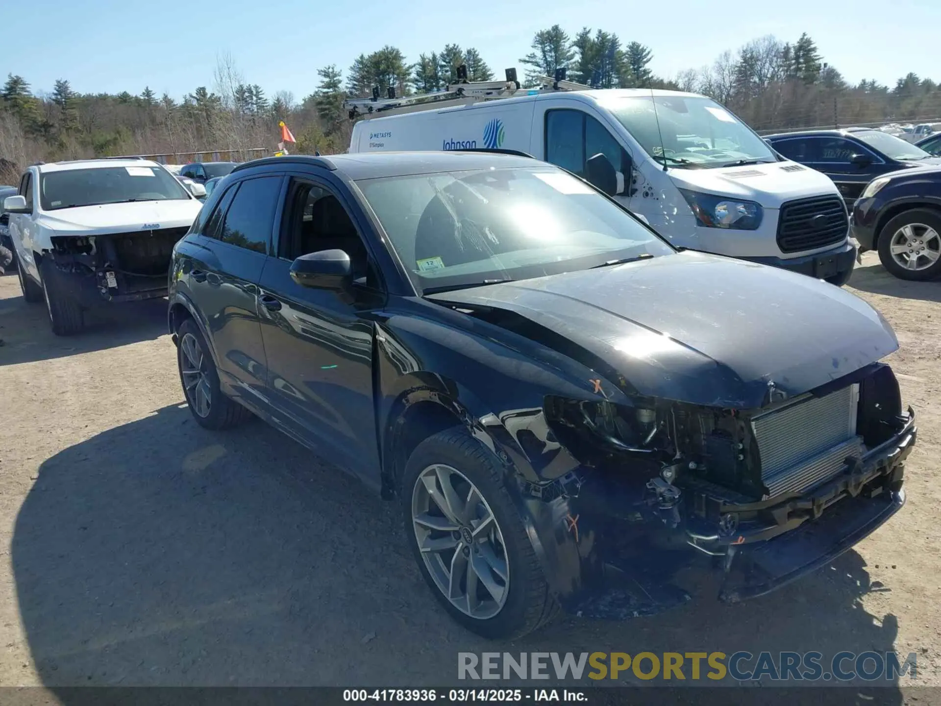 1 Photograph of a damaged car WA1EECF38R1199195 AUDI Q3 2024