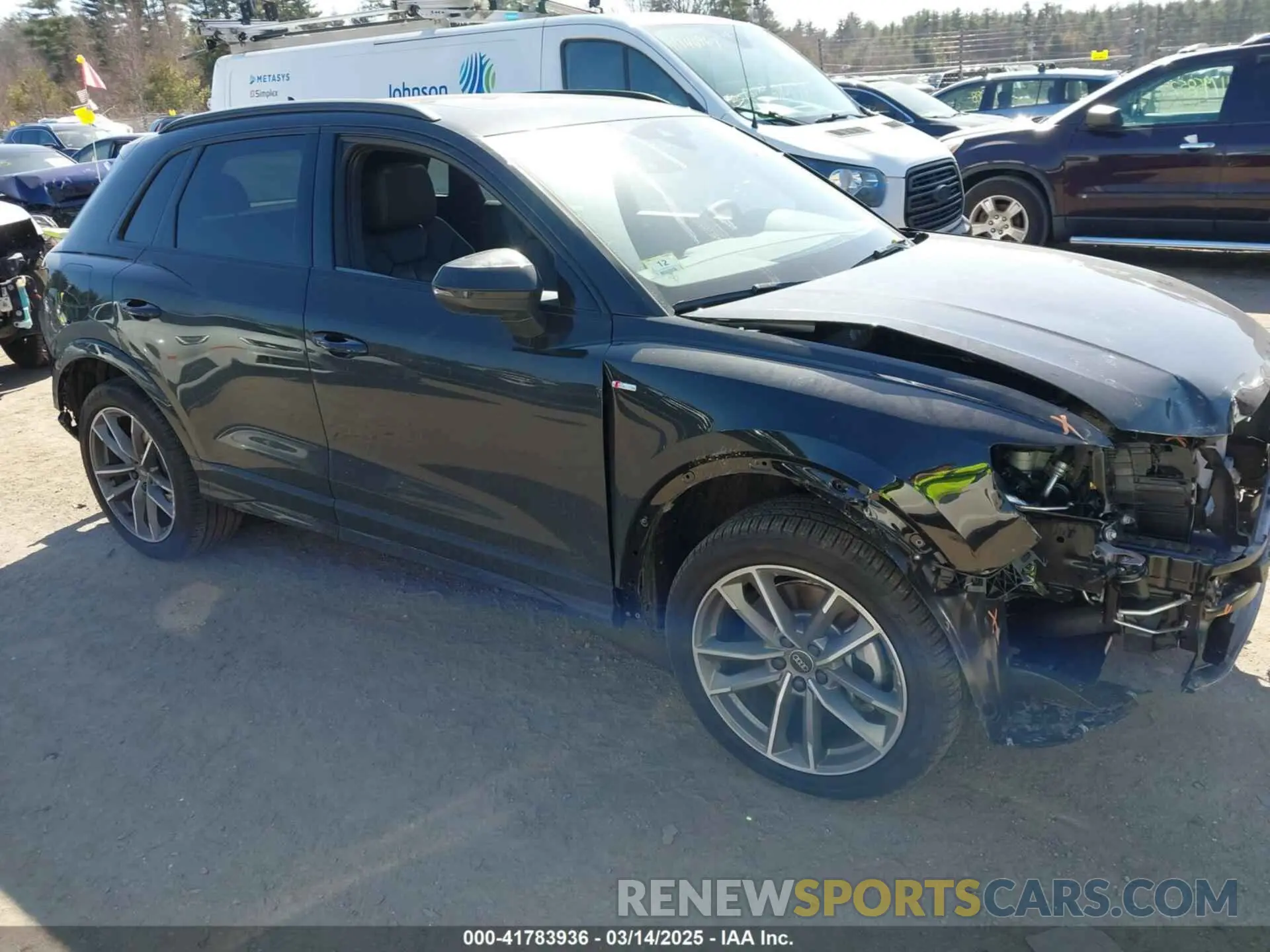 13 Photograph of a damaged car WA1EECF38R1199195 AUDI Q3 2024