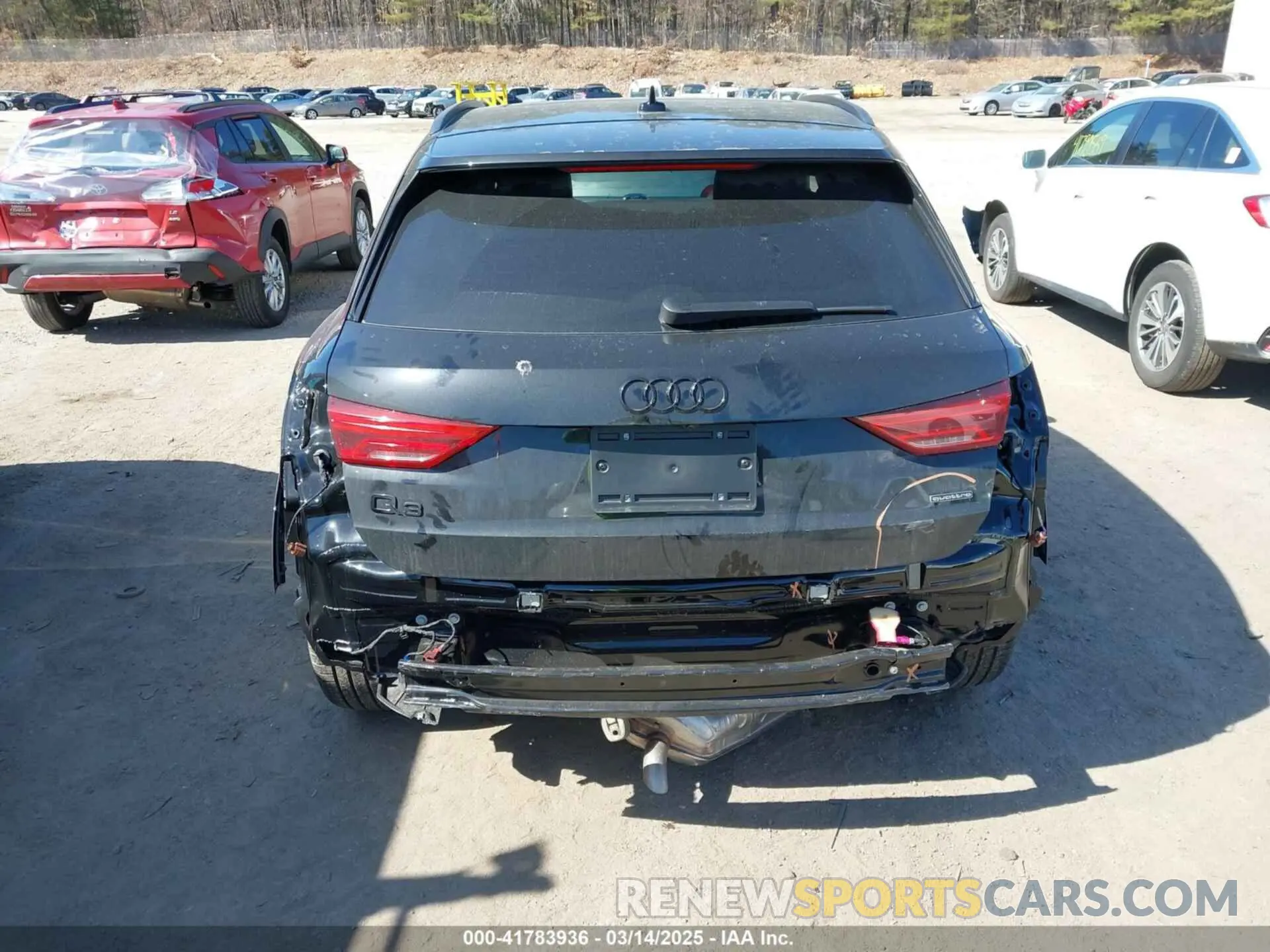 16 Photograph of a damaged car WA1EECF38R1199195 AUDI Q3 2024