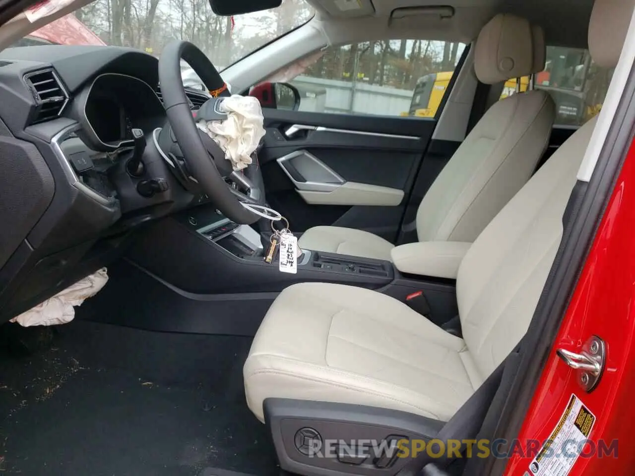 7 Photograph of a damaged car WA1EECF3XR1153996 AUDI Q3 2024