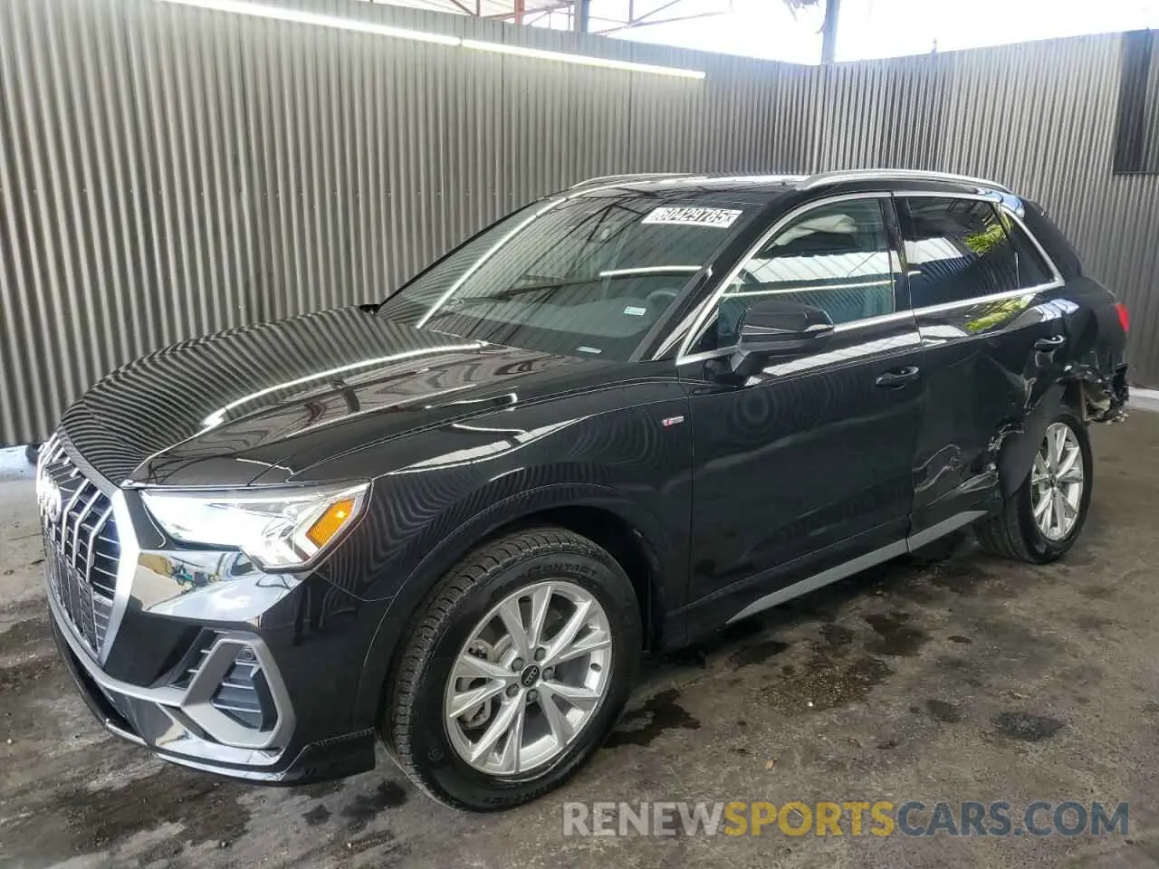 1 Photograph of a damaged car WA1DECF36S1015826 AUDI Q3 2025