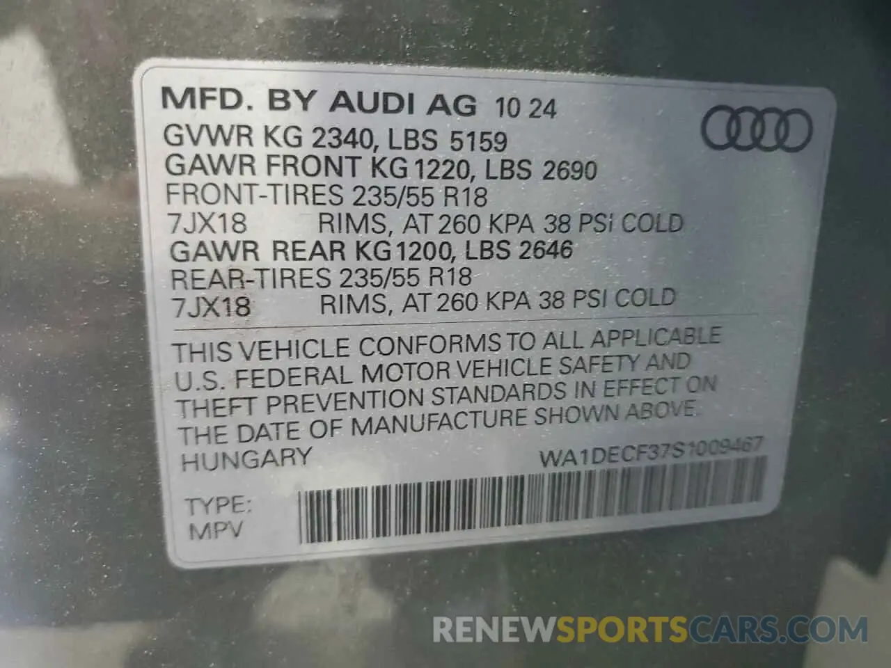 13 Photograph of a damaged car WA1DECF37S1009467 AUDI Q3 2025