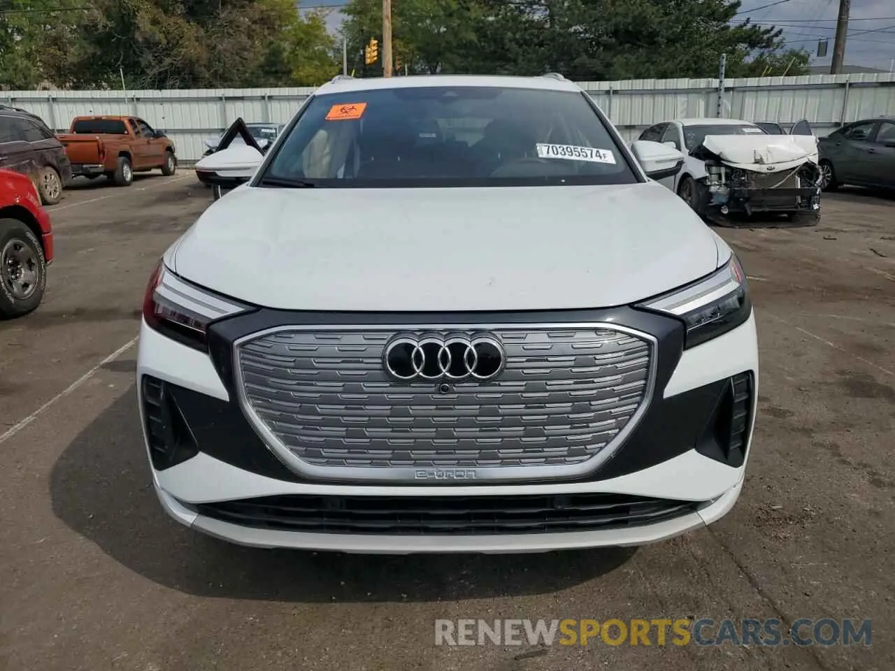 5 Photograph of a damaged car WA1H2BFZ8NP042620 AUDI Q4 E-TRON 2022