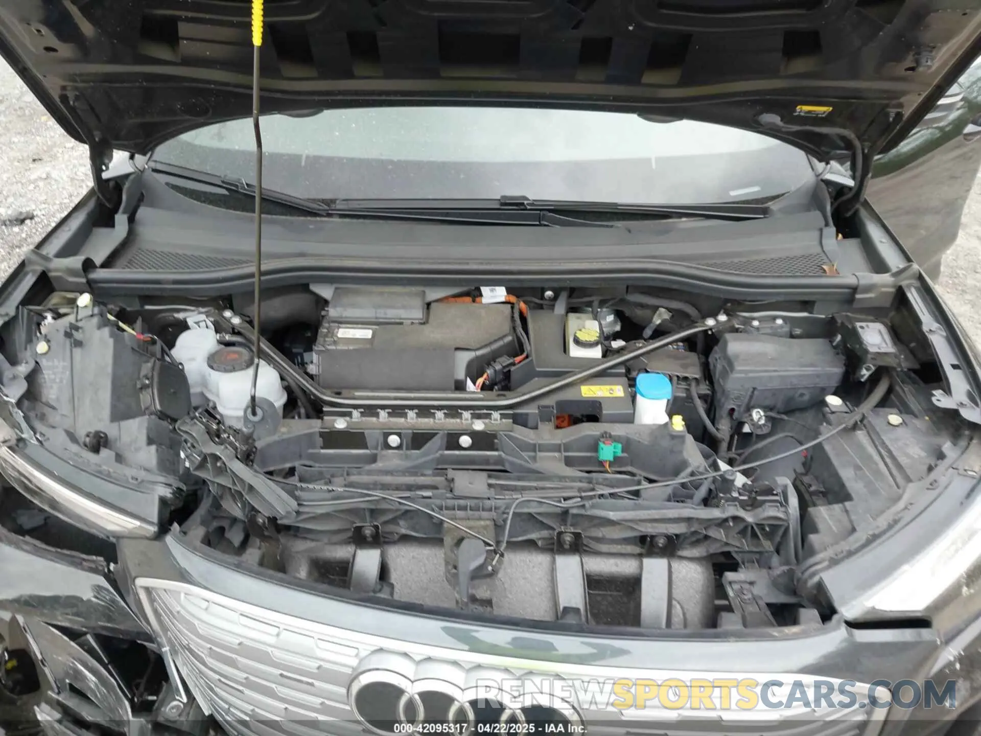 10 Photograph of a damaged car WA1H2BFZ8NP047204 AUDI Q4 E-TRON 2022
