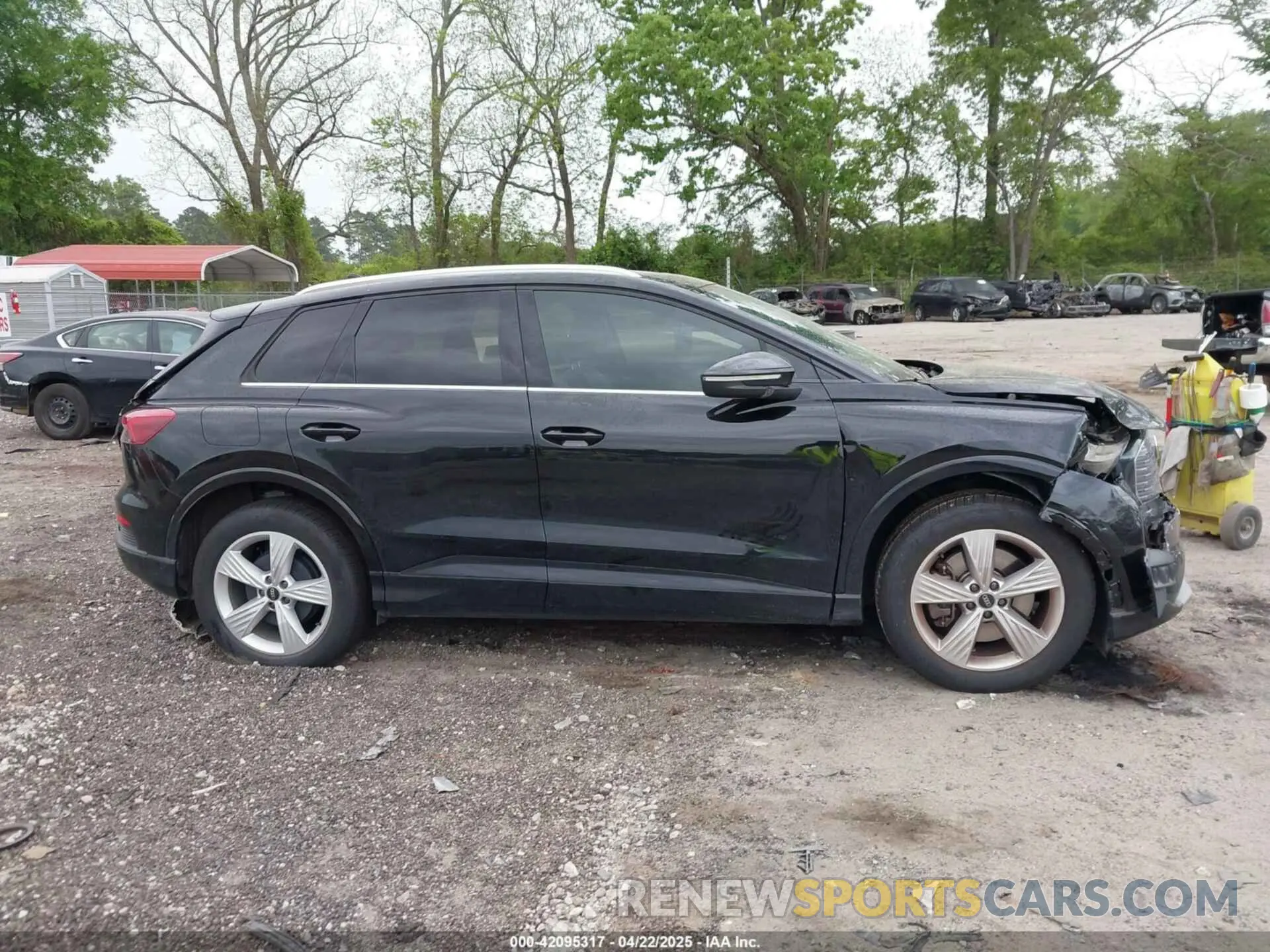 13 Photograph of a damaged car WA1H2BFZ8NP047204 AUDI Q4 E-TRON 2022
