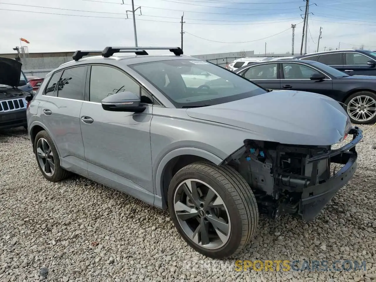 4 Photograph of a damaged car WA1H2BFZ9NP050404 AUDI Q4 E-TRON 2022