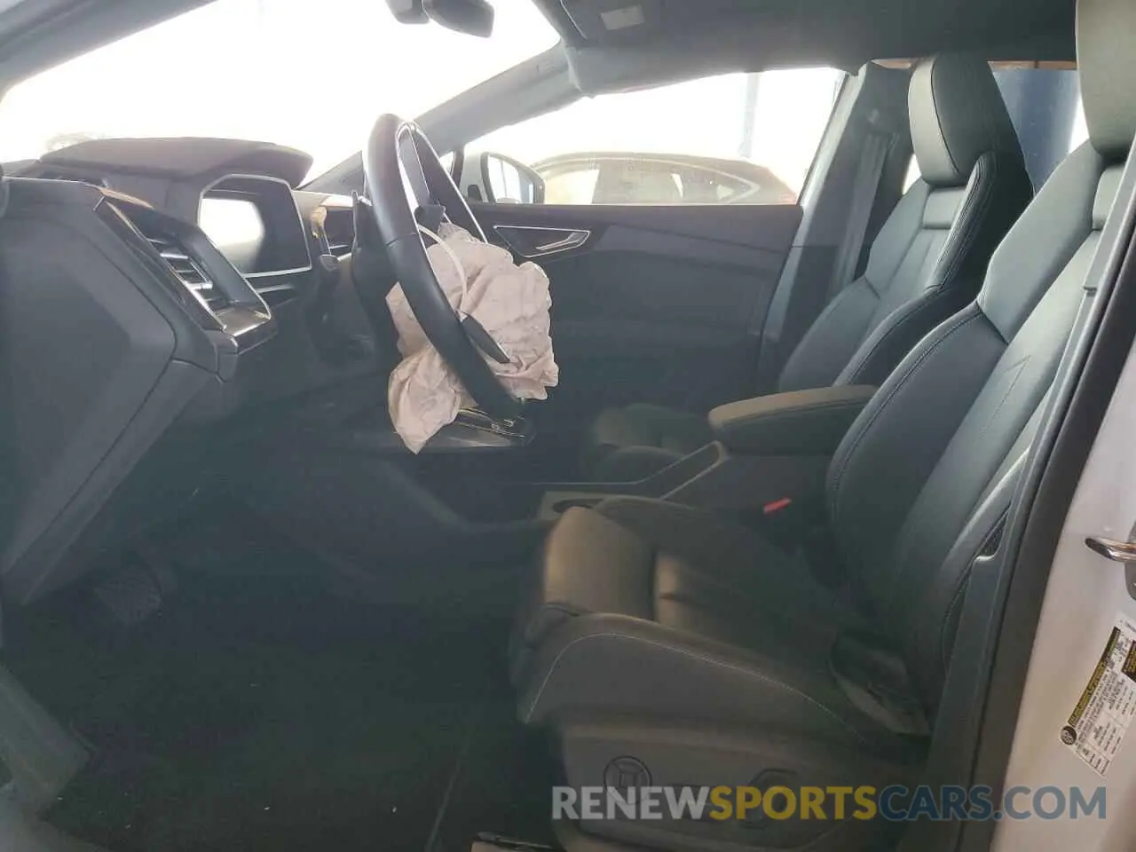 7 Photograph of a damaged car WA1L2BFZXNP033783 AUDI Q4 E-TRON 2022