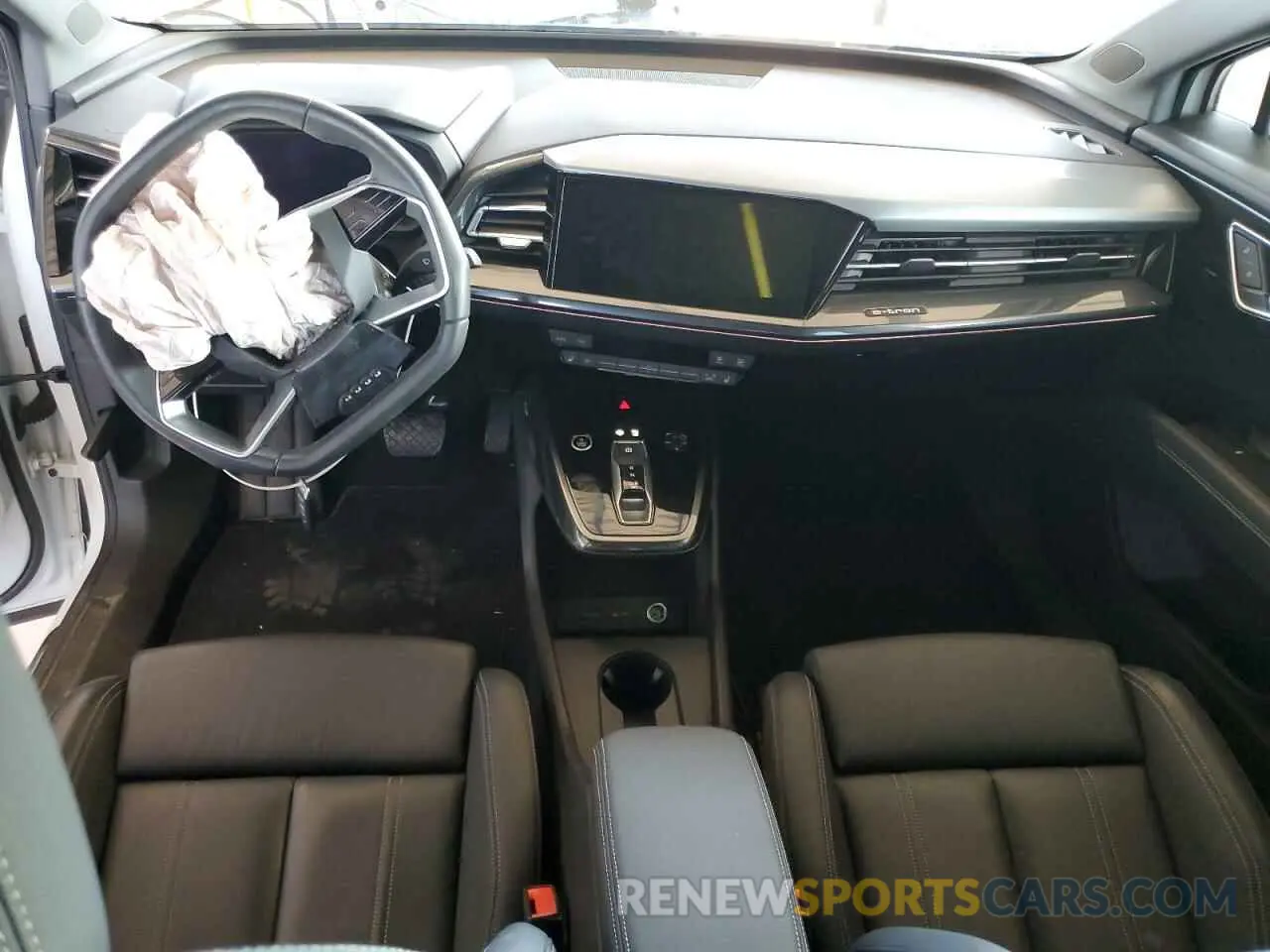 8 Photograph of a damaged car WA1L2BFZXNP033783 AUDI Q4 E-TRON 2022