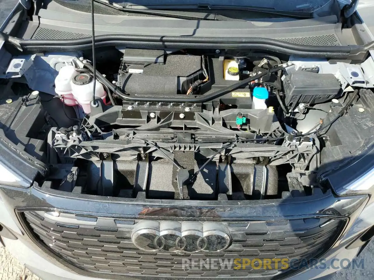 12 Photograph of a damaged car WA132BFZ1PP073382 AUDI Q4 E-TRON 2023
