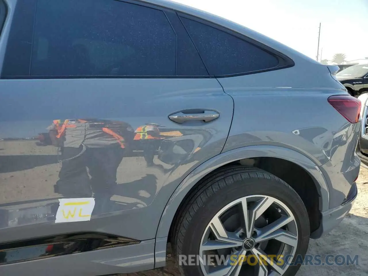 13 Photograph of a damaged car WA132BFZ1PP073382 AUDI Q4 E-TRON 2023