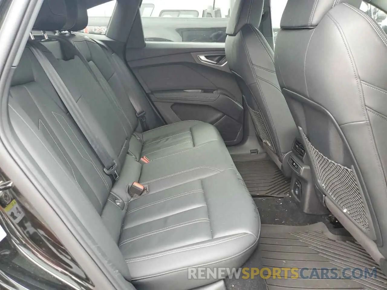 11 Photograph of a damaged car WA132BFZ6PP033301 AUDI Q4 E-TRON 2023