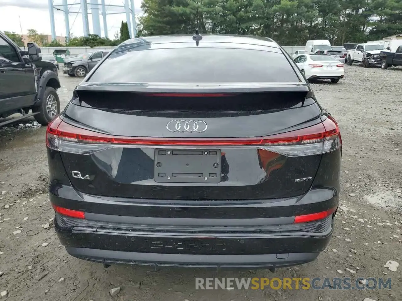 6 Photograph of a damaged car WA132BFZ6PP033301 AUDI Q4 E-TRON 2023