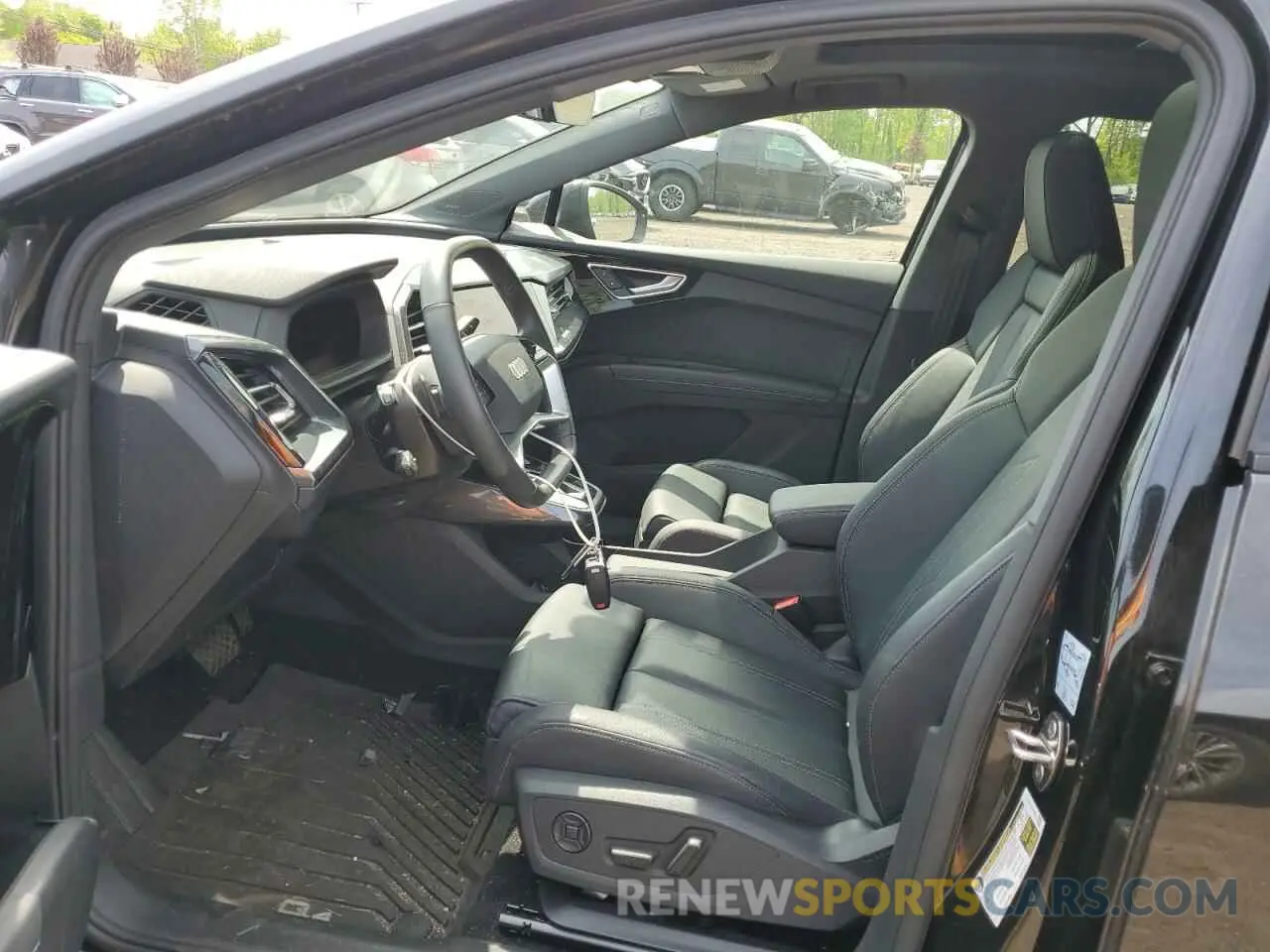 7 Photograph of a damaged car WA132BFZ8PP065537 AUDI Q4 E-TRON 2023