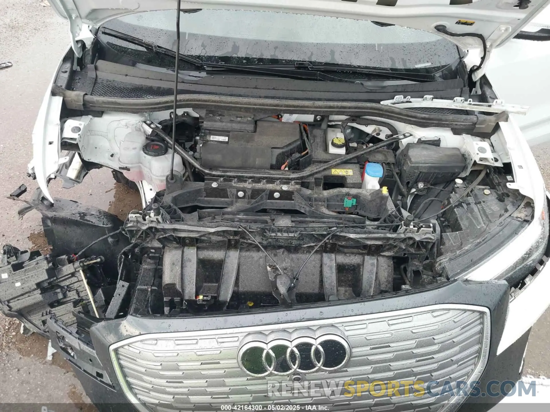 10 Photograph of a damaged car WA1ACBFZ2PP058412 AUDI Q4 E-TRON 2023