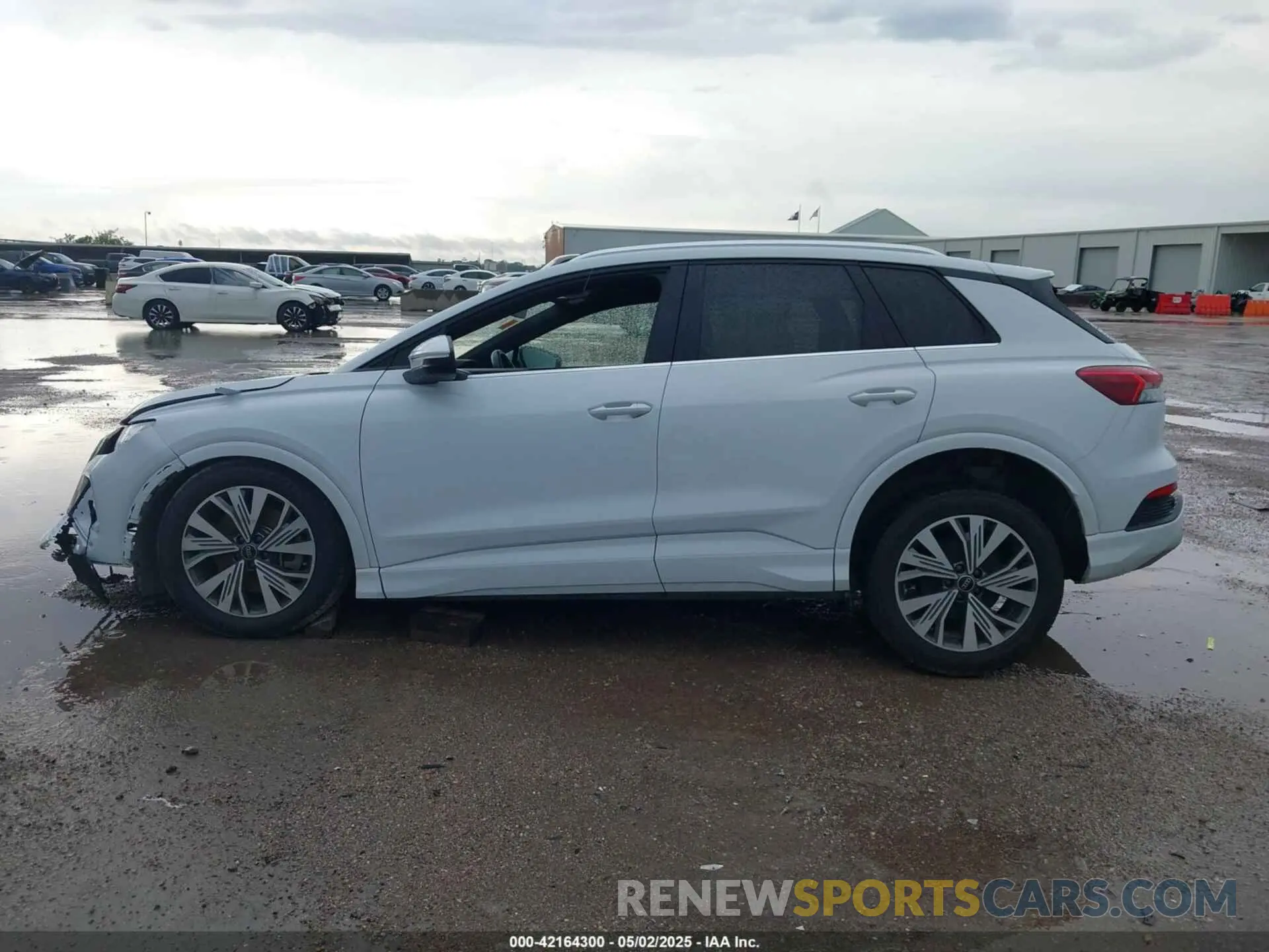 14 Photograph of a damaged car WA1ACBFZ2PP058412 AUDI Q4 E-TRON 2023