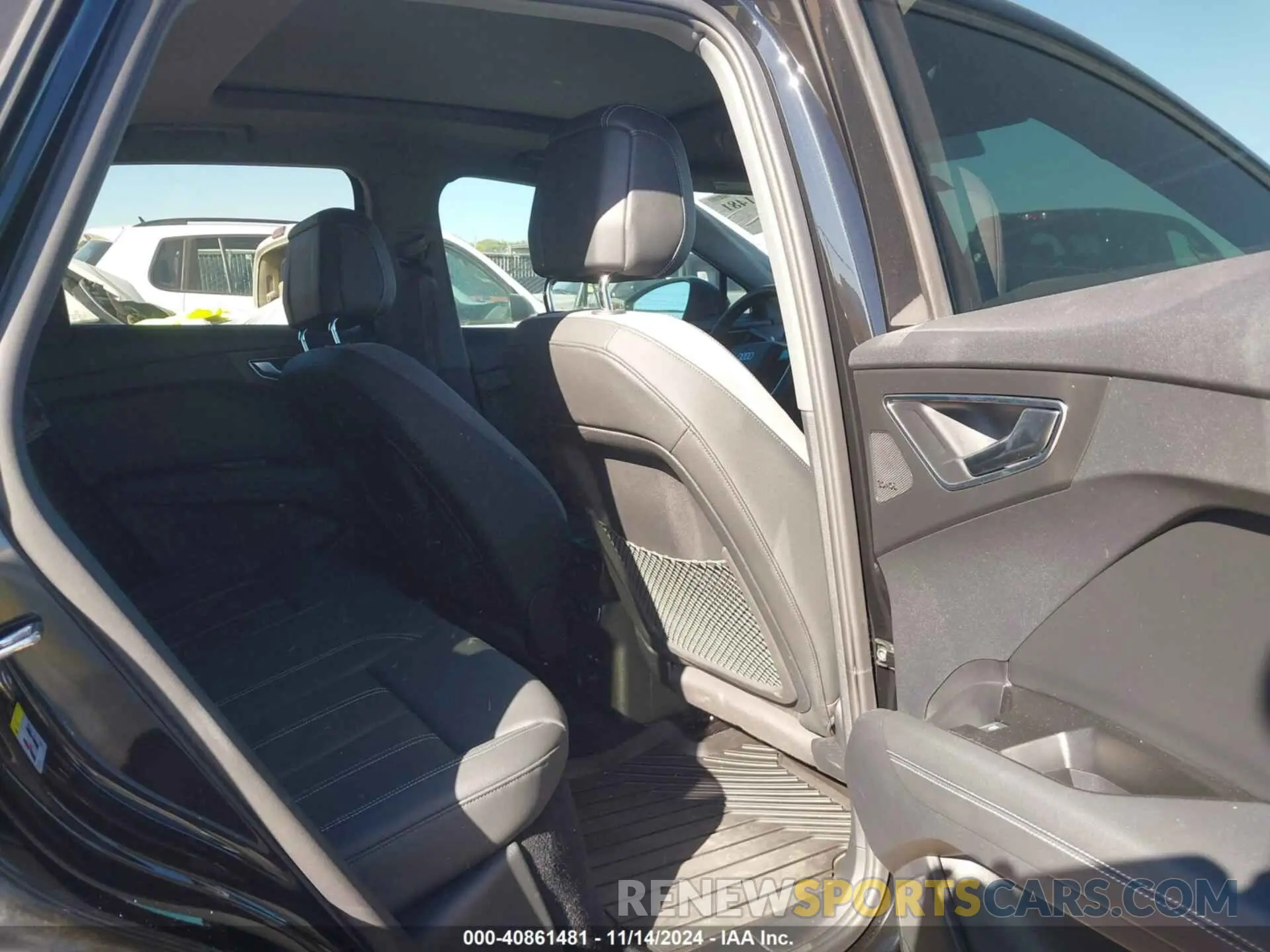 8 Photograph of a damaged car WA1BCBFZ2PP011207 AUDI Q4 E-TRON 2023
